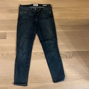 Frame Le Skinny De Jeanne Size 26